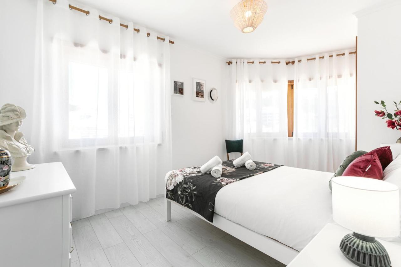 Nazare Modern Flat Apartment Bagian luar foto