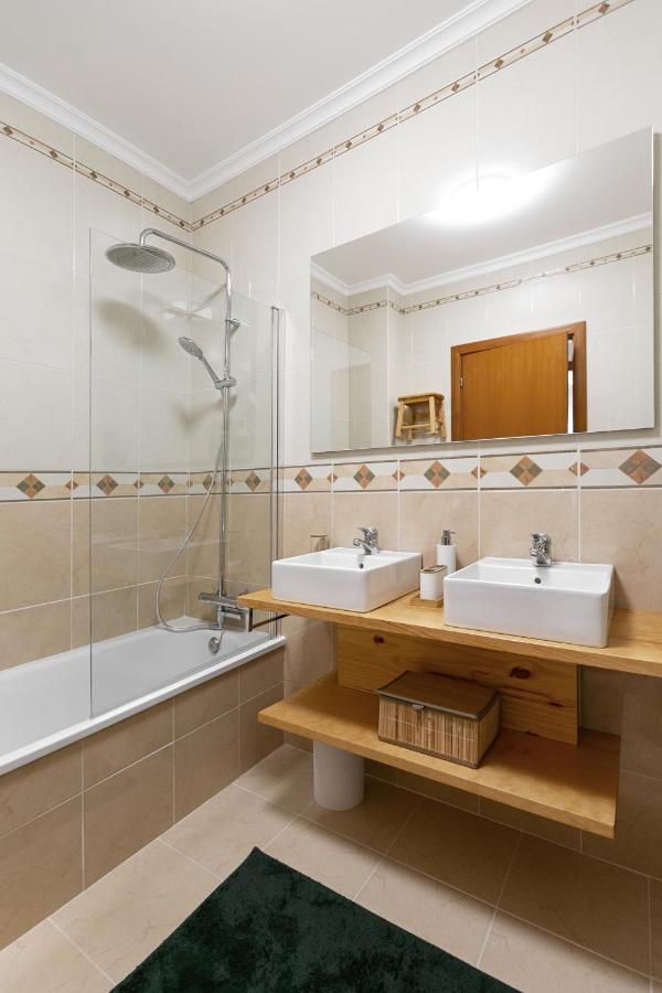 Nazare Modern Flat Apartment Bagian luar foto